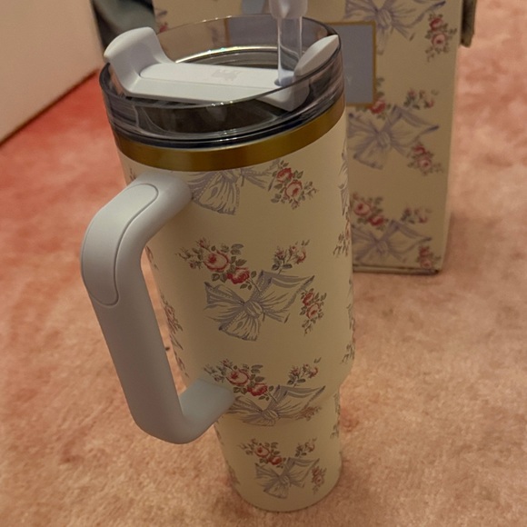 100% authentic love shack, fancy Stanley blue! - Picture 3 of 8